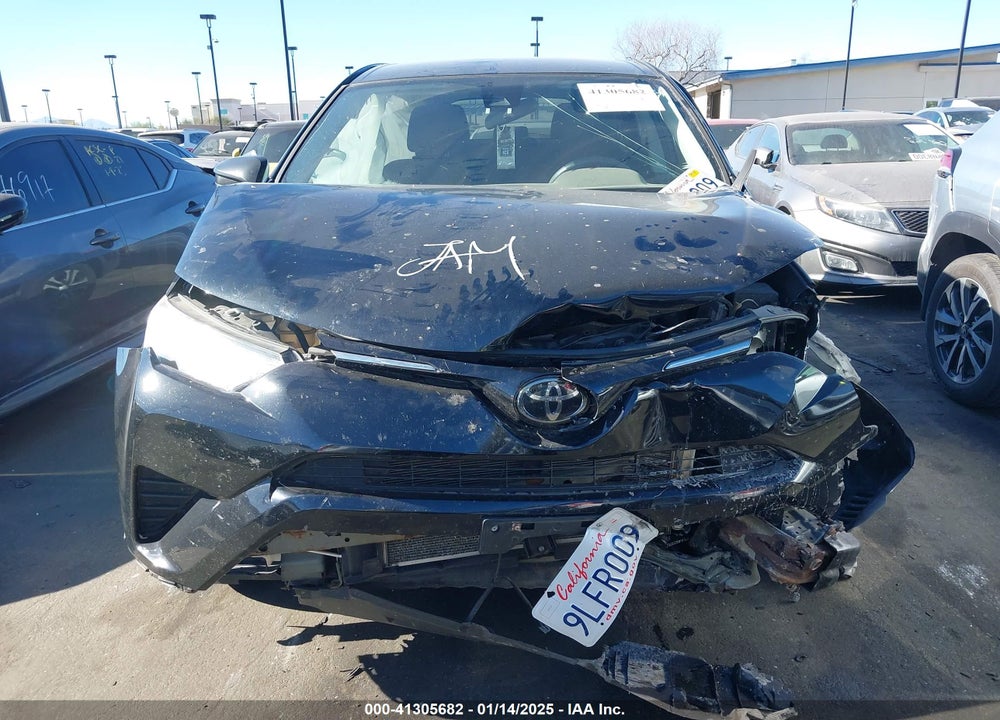 2018 TOYOTA RAV4 LE VIN: 2T3BFREV3JW792416