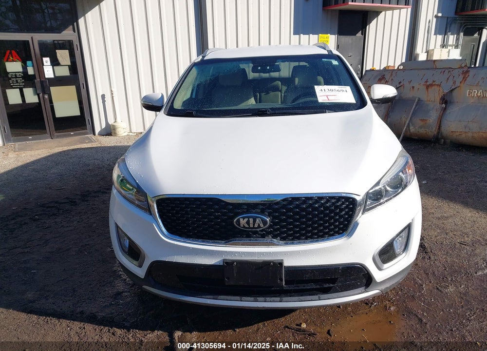 2017 KIA SORENTO 3.3L EX VIN: 5XYPHDA51HG203932