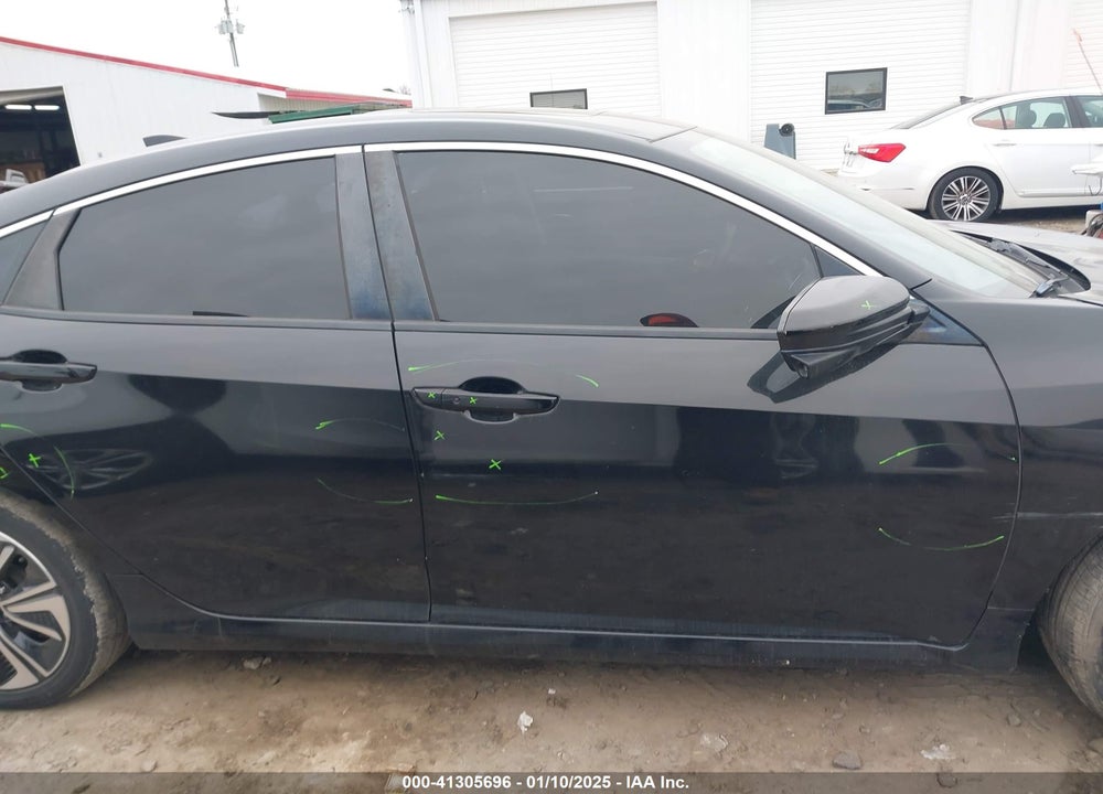 2018 HONDA CIVIC EX-T VIN: JHMFC1F36JX036825