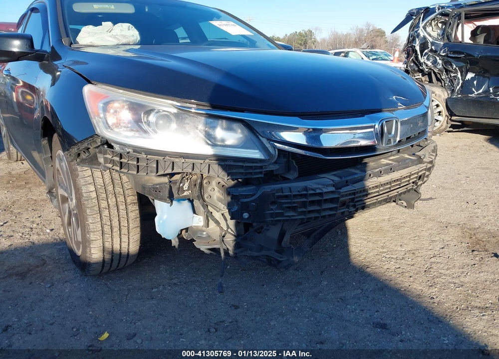 2017 HONDA ACCORD EX VIN: 1HGCR2F70HA150927