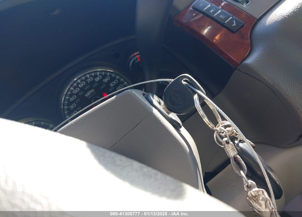 2014 CHEVROLET SUBURBAN 1500 LT VIN: 1GNSCJE0XER131638