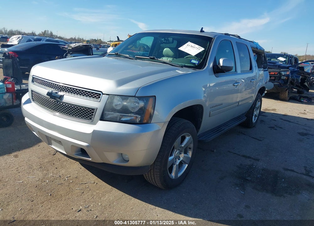 2014 CHEVROLET SUBURBAN 1500 LT VIN: 1GNSCJE0XER131638
