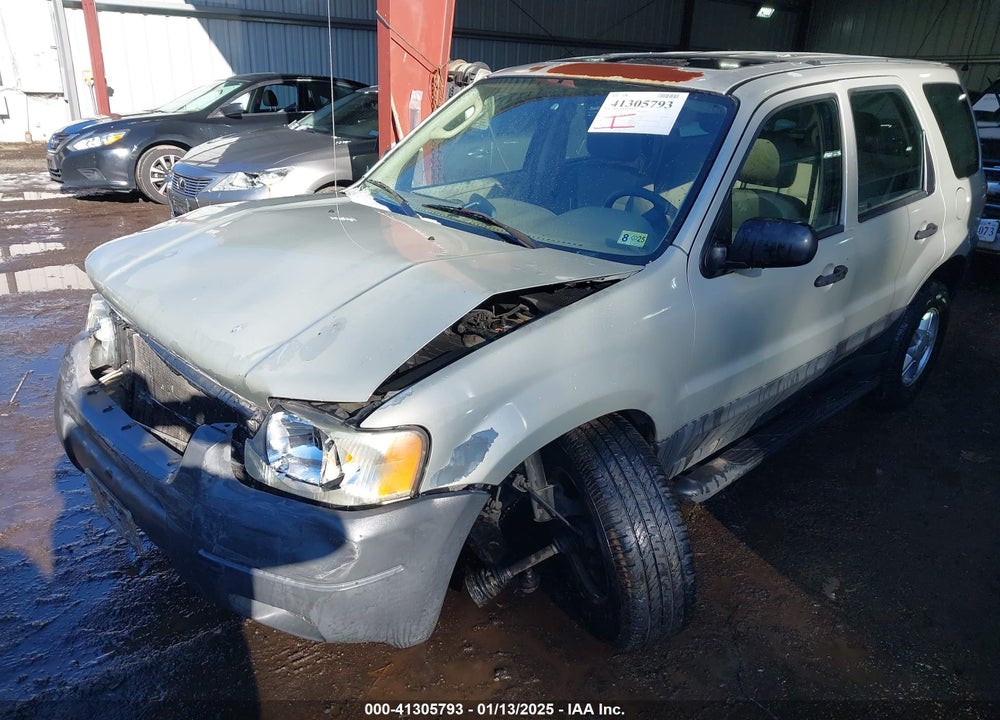 2003 FORD ESCAPE XLS VIN: 1FMYU02113KC16800