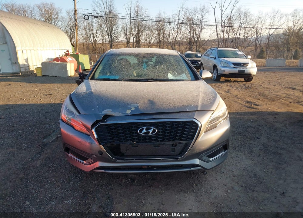 2017 HYUNDAI SONATA HYBRID SE VIN: KMHE24L32HA064264