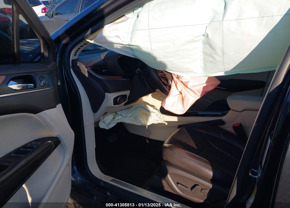 2015 LINCOLN MKC VIN: 5LMTJ2AH4FUJ23739