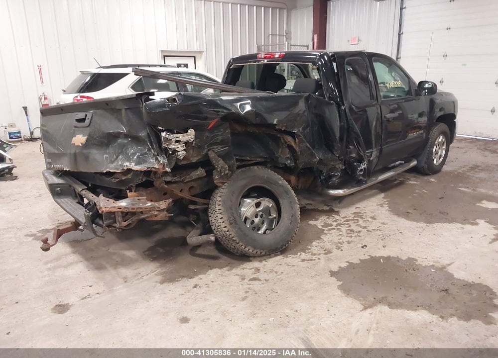 2012 CHEVROLET SILVERADO 1500 LT VIN: 1GCRKSE76CZ202277