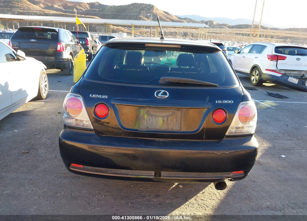 2004 LEXUS IS 300 SPORT CROSS VIN: JTHED192040081705