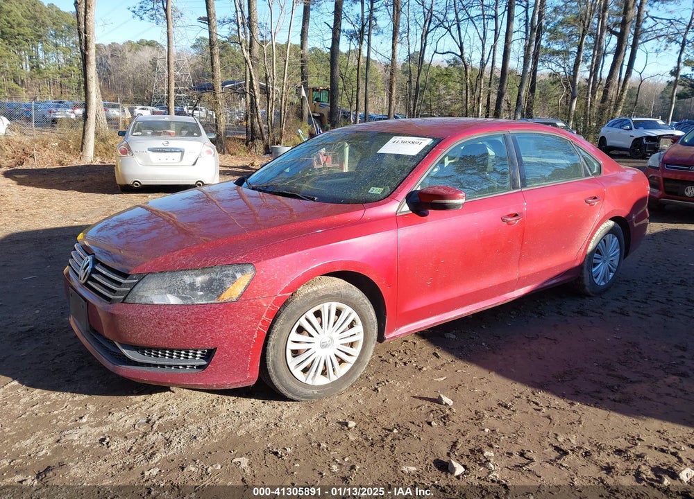2015 VOLKSWAGEN PASSAT VIN: 1VWAT7A33FC007414