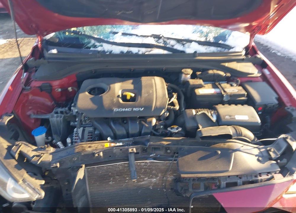 2017 HYUNDAI ELANTRA VIN: KMHD84LF6HU160904