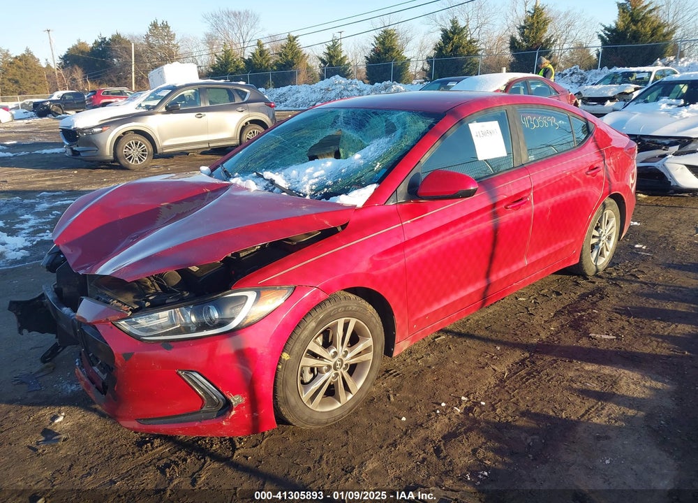 2017 HYUNDAI ELANTRA VIN: KMHD84LF6HU160904