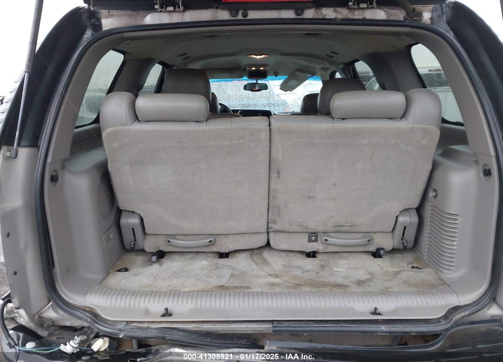 2004 CHEVROLET TAHOE LT VIN: 1GNEC13Z44R191296