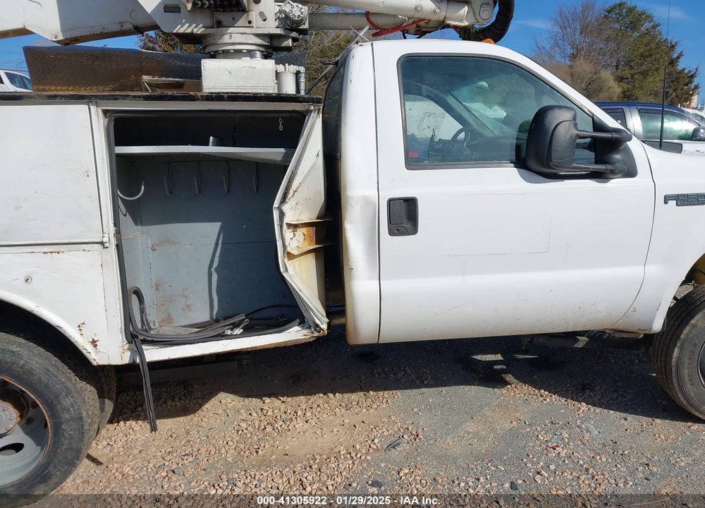 1999 FORD F-450 LARIAT/XL/XLT VIN: 1FDXF46F4XEA91914