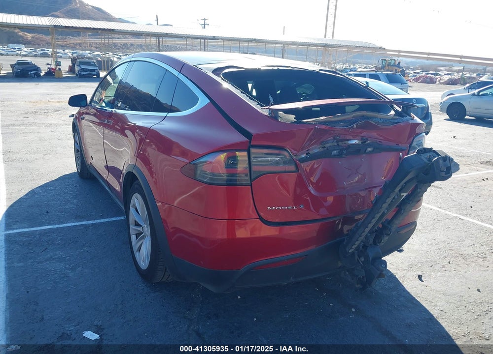 2018 TESLA MODEL X 100D/75D/P100D VIN: 5YJXCDE2XJF142611