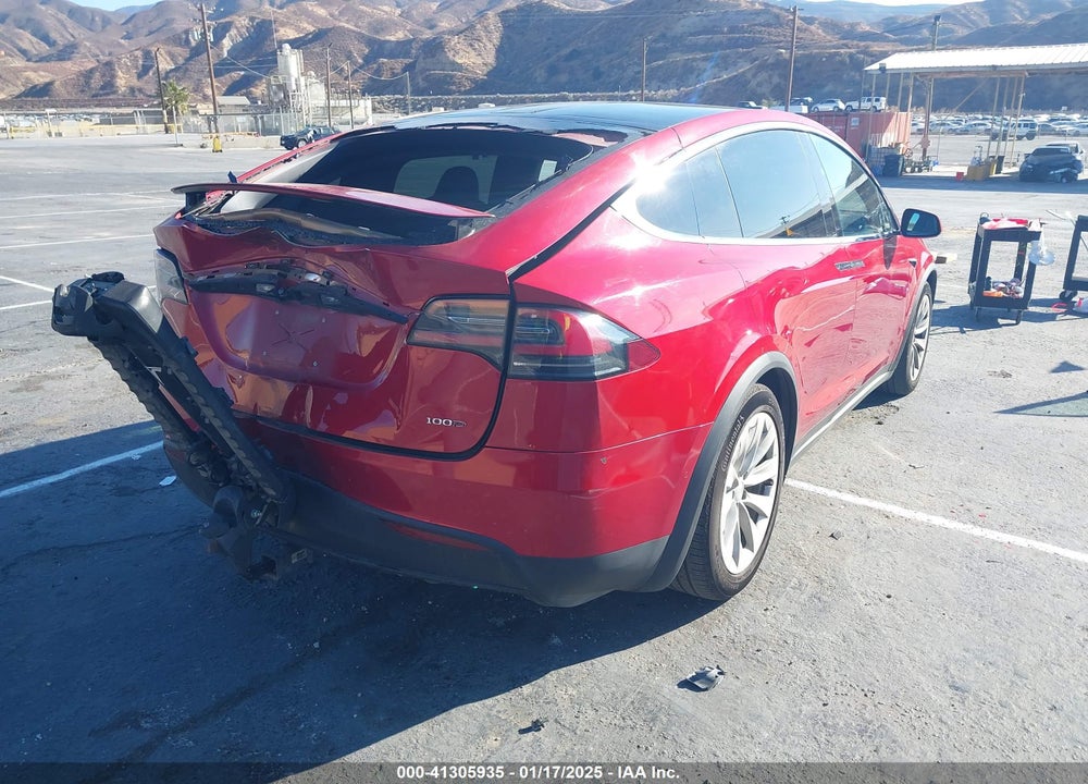2018 TESLA MODEL X 100D/75D/P100D VIN: 5YJXCDE2XJF142611