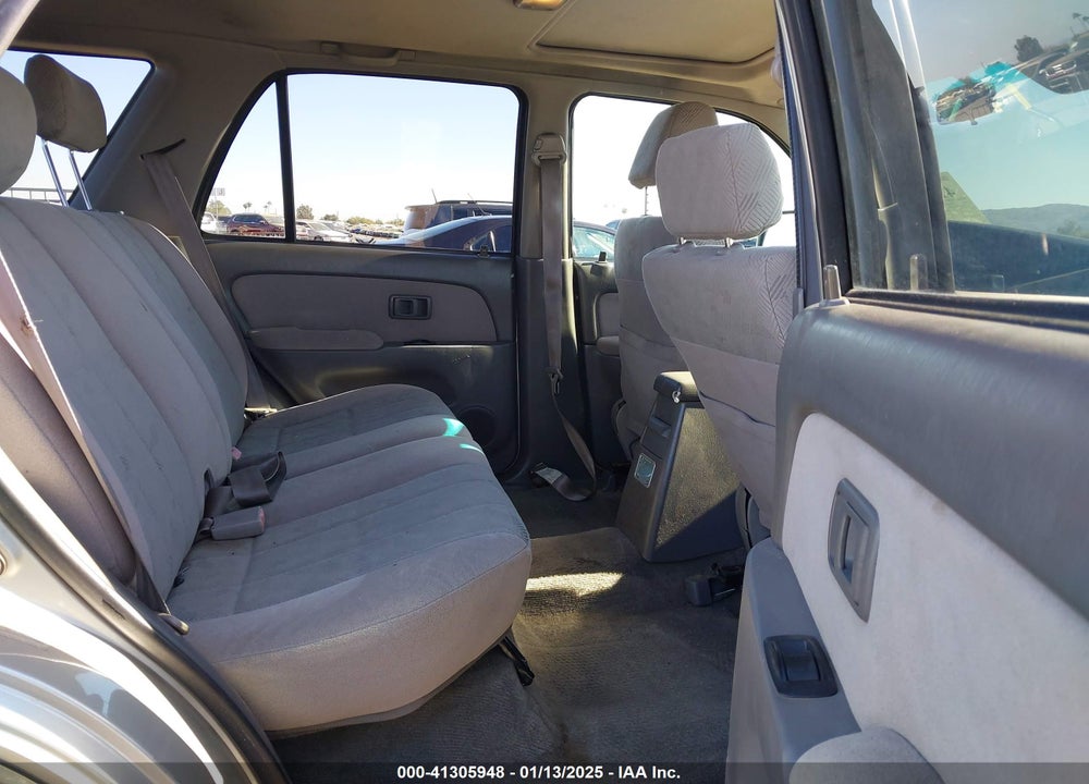 2002 TOYOTA 4RUNNER SR5 V6 VIN: JT3GN86RX20229801