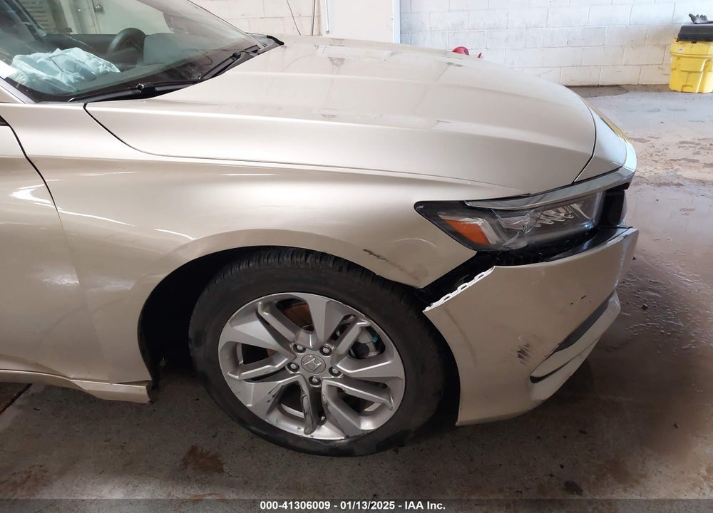 2018 HONDA ACCORD VIN: 1HGCV1F14JA205970