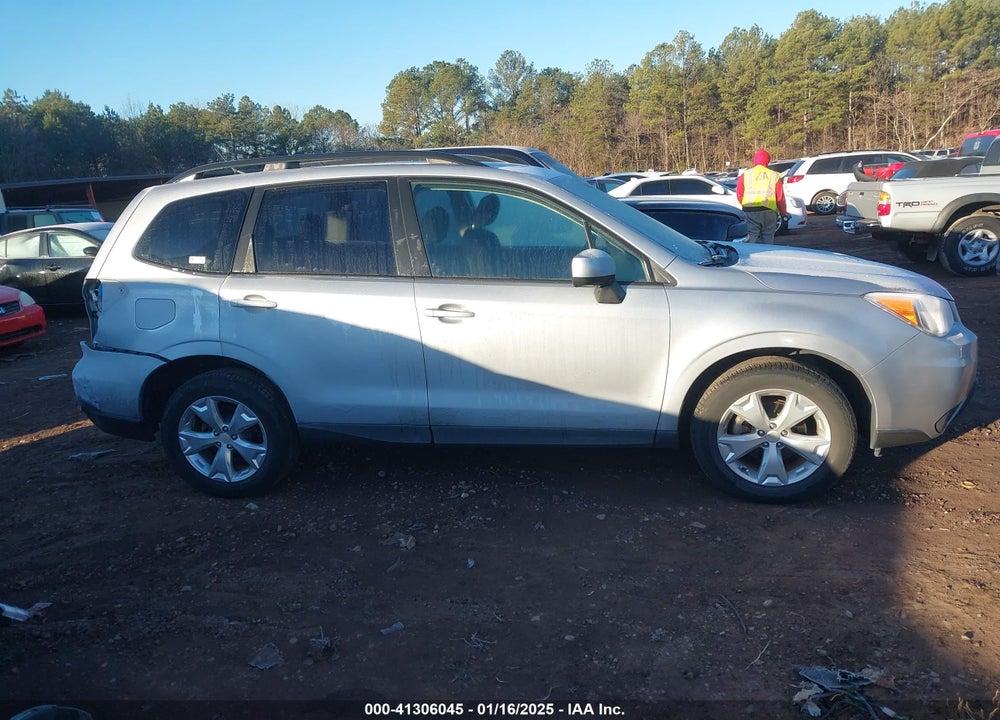 2014 SUBARU FORESTER 2.5I PREMIUM VIN: JF2SJAEC0EH421547