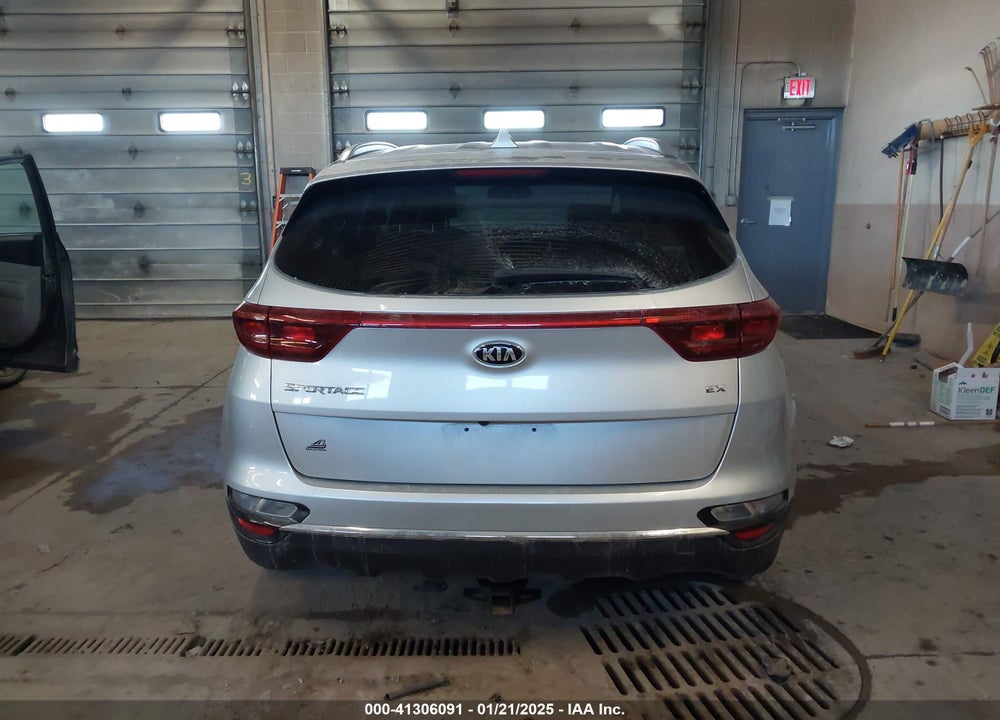 2021 KIA SPORTAGE EX VIN: KNDPN3AC8M7876502