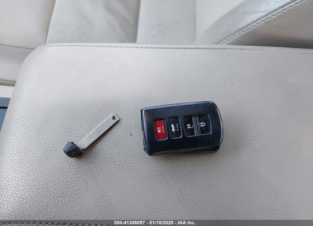 2013 TOYOTA CAMRY XLE VIN: 4T4BF1FK7DR284863