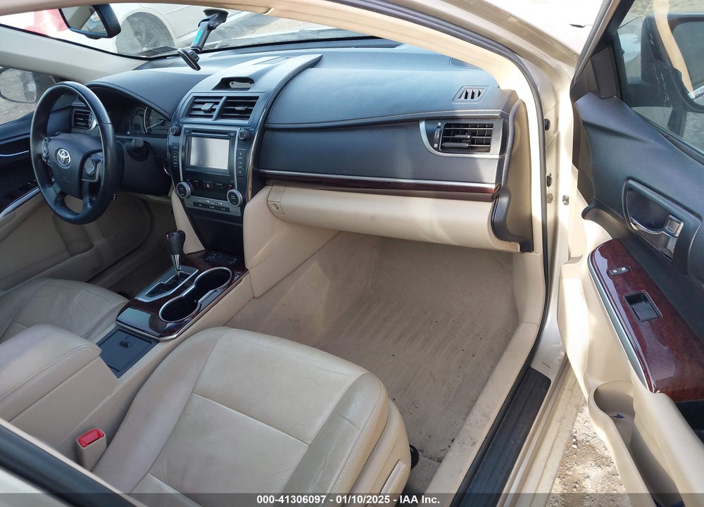 2013 TOYOTA CAMRY XLE VIN: 4T4BF1FK7DR284863