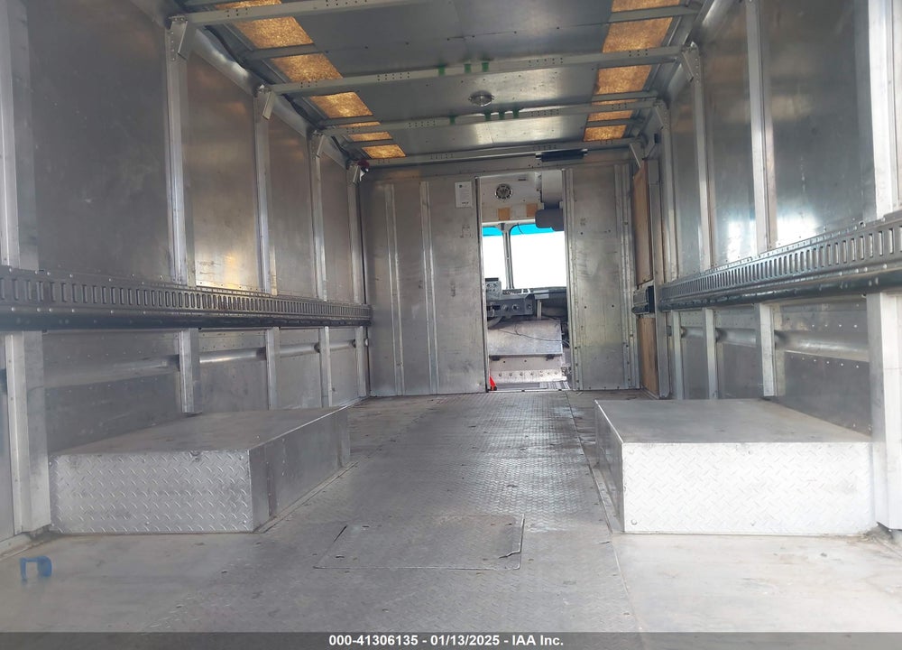2009 WORKHORSE CUSTOM CHASSIS COMMERCIAL CHASSIS W42 VIN: 5B4KPD27093436340