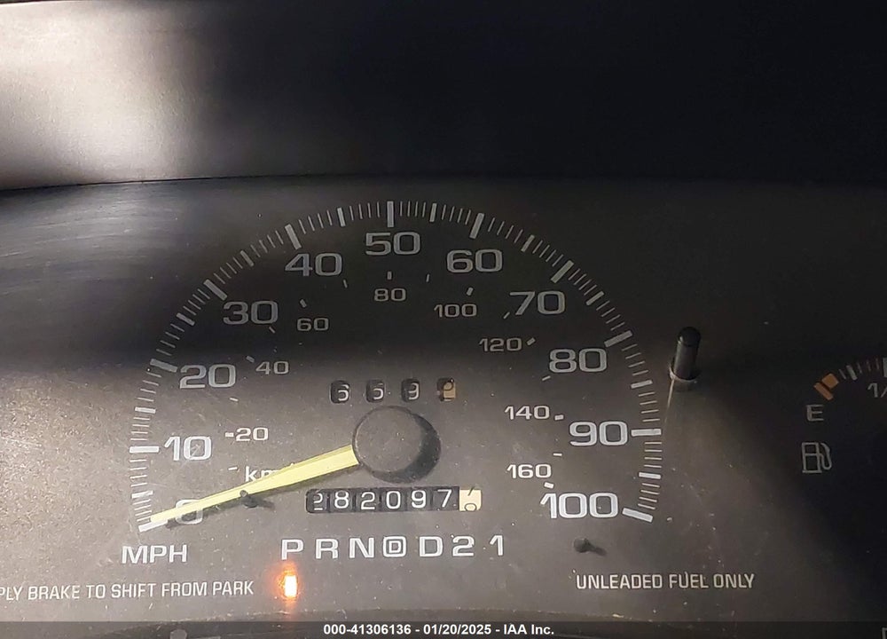 1997 CHEVROLET S-10 FLEETSIDE VIN: 1GCCS1442VK191815