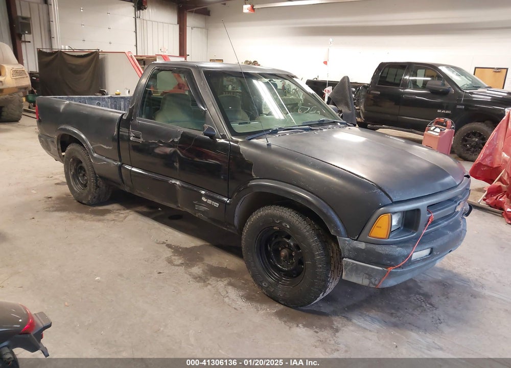 1997 CHEVROLET S-10 FLEETSIDE VIN: 1GCCS1442VK191815
