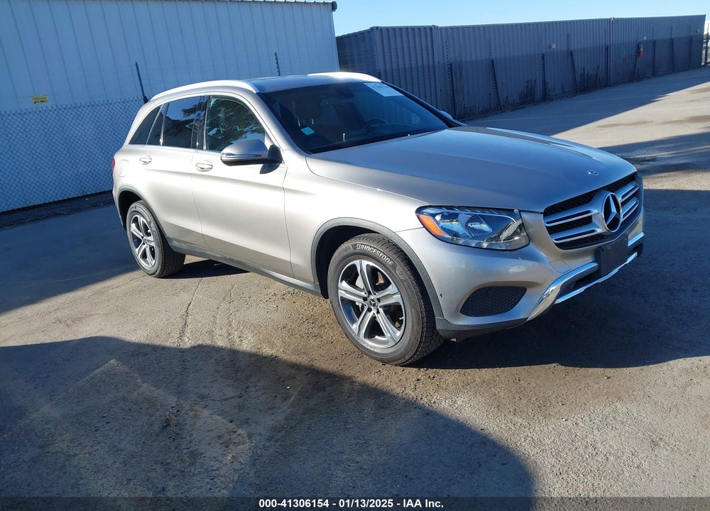2019 MERCEDES-BENZ GLC 300 VIN: WDC0G4JB0KV137295