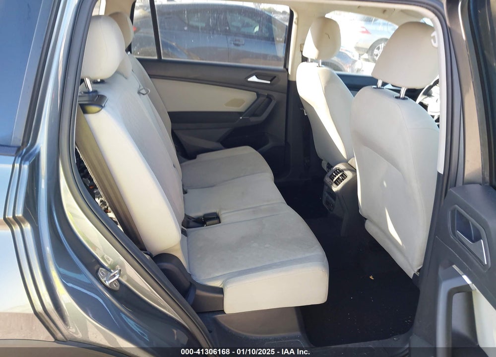 2020 VOLKSWAGEN TIGUAN 2.0T S VIN: 3VV1B7AX3LM109204