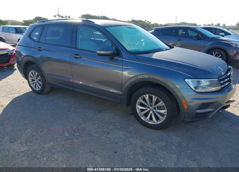 2020 VOLKSWAGEN TIGUAN 2.0T S VIN: 3VV1B7AX3LM109204