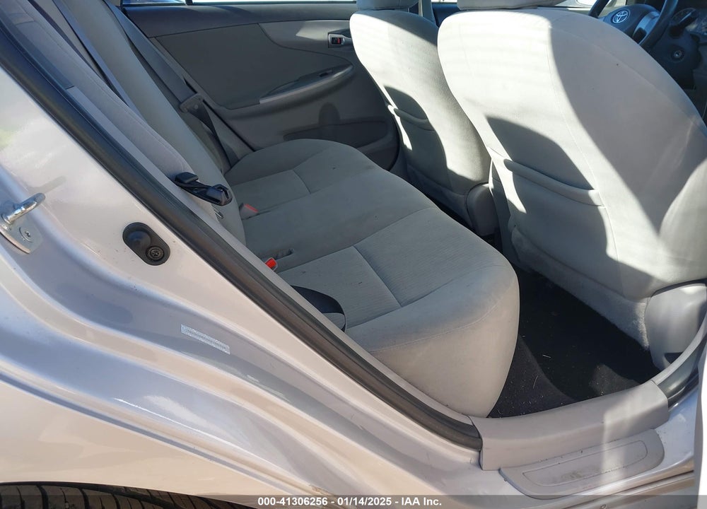 2010 TOYOTA COROLLA LE VIN: 1NXBU4EE3AZ186339