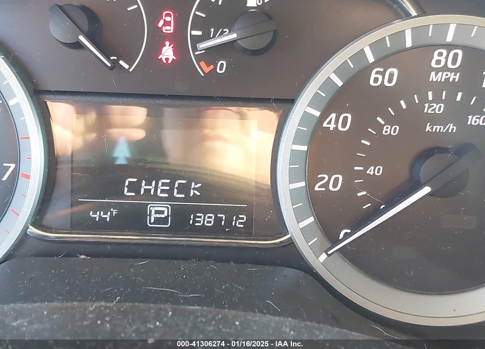 2014 NISSAN SENTRA SV VIN: 3N1AB7AP1EY285018