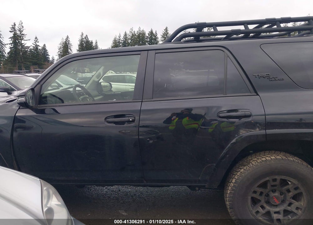 2021 TOYOTA 4RUNNER TRD OFF ROAD PREMIUM VIN: JTERU5JRXM5943491