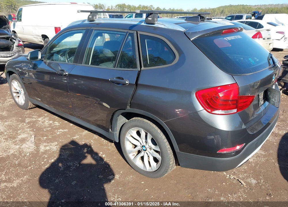 2015 BMW X1 XDRIVE28I VIN: WBAVL1C53FVY24593