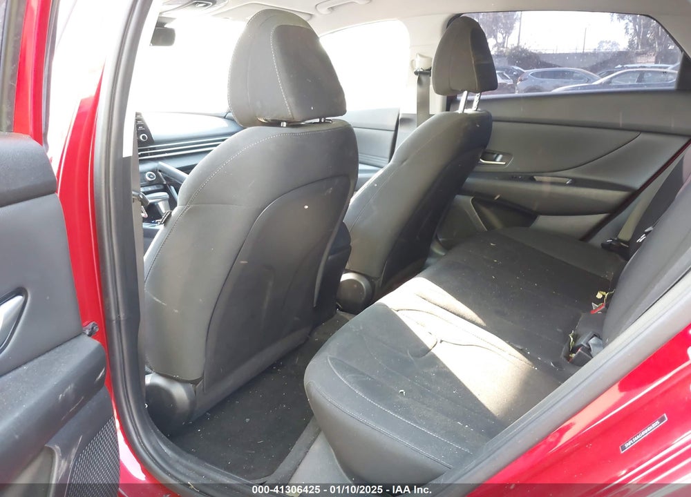 2022 HYUNDAI ELANTRA SEL VIN: 5NPLS4AG4NH063025