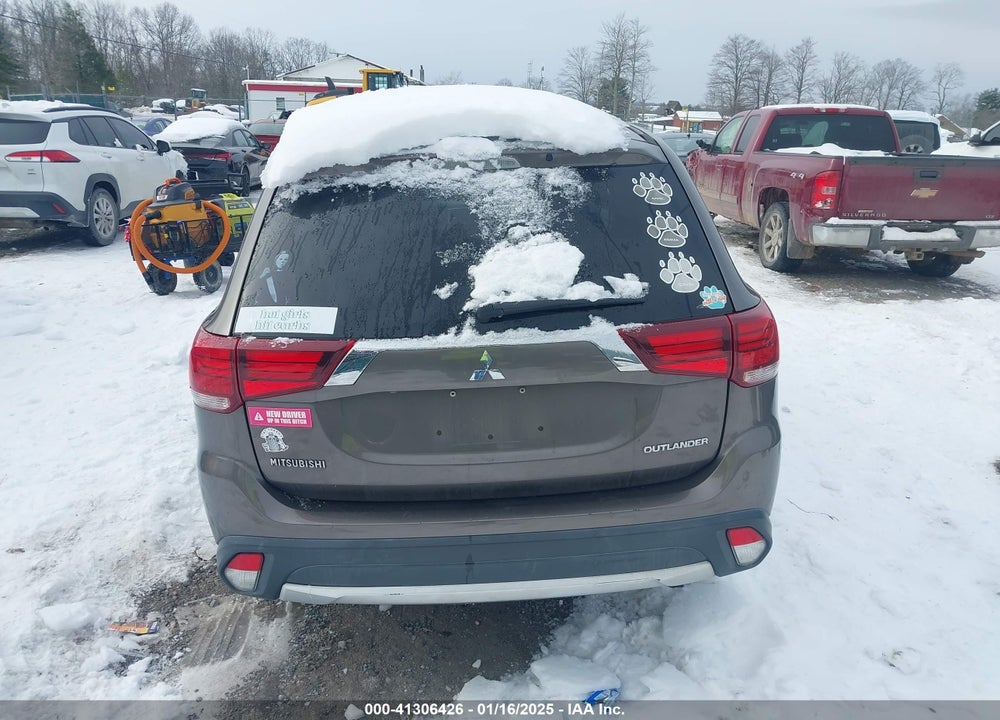 2017 MITSUBISHI OUTLANDER ES VIN: JA4AZ2A36HZ049073