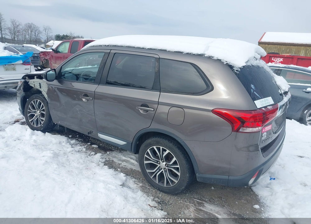 2017 MITSUBISHI OUTLANDER ES VIN: JA4AZ2A36HZ049073