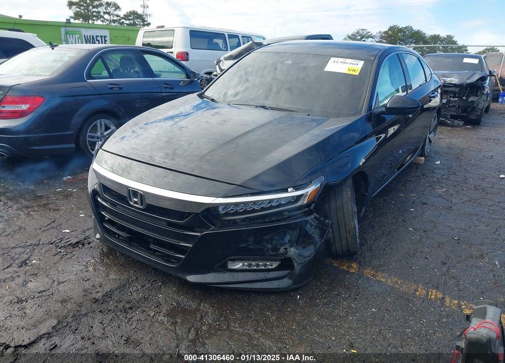 2018 HONDA ACCORD VIN: 1HGCV2F9XJA048067