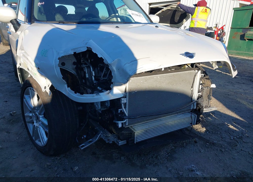 2024 MINI COUNTRYMAN COOPER S VIN: WMZ83BR06R3S03981
