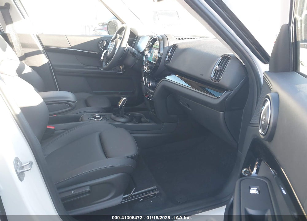 2024 MINI COUNTRYMAN COOPER S VIN: WMZ83BR06R3S03981