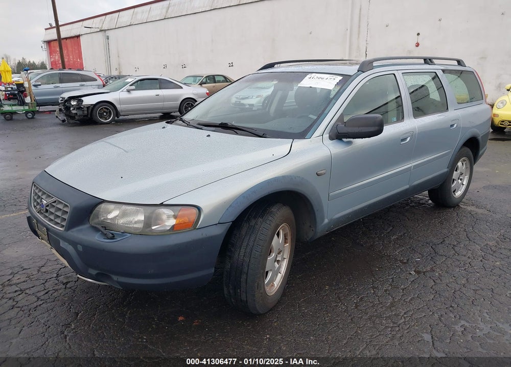 2001 VOLVO V70 XC VIN: YV1SZ58D711015183