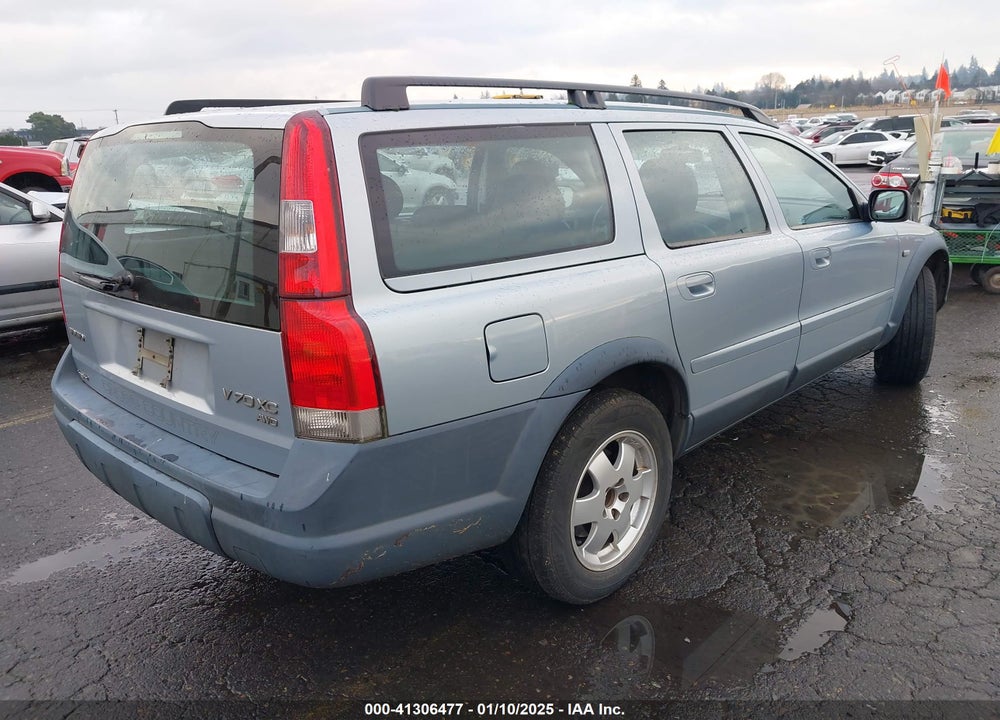 2001 VOLVO V70 XC VIN: YV1SZ58D711015183