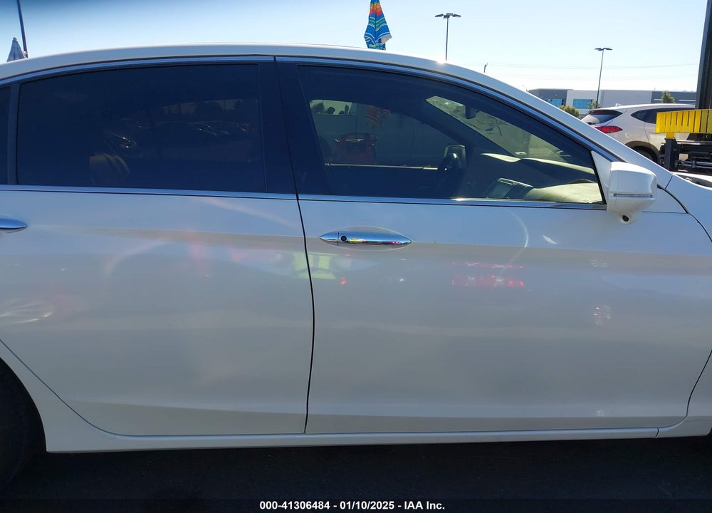 2017 HONDA ACCORD HYBRID EX-L VIN: JHMCR6F58HC022653