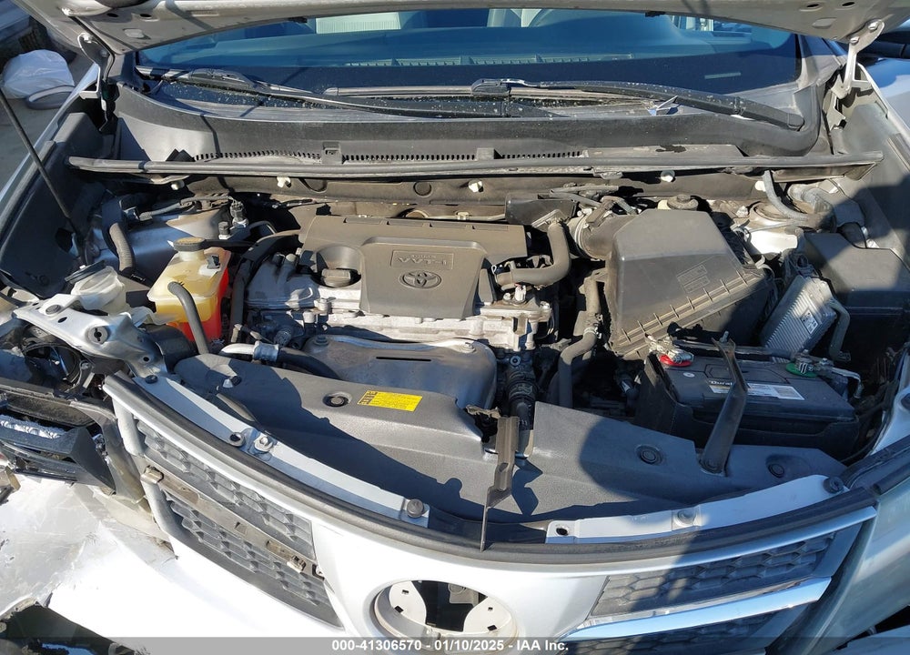 2014 TOYOTA RAV4 VIN: 2T3WFREV1EW099805