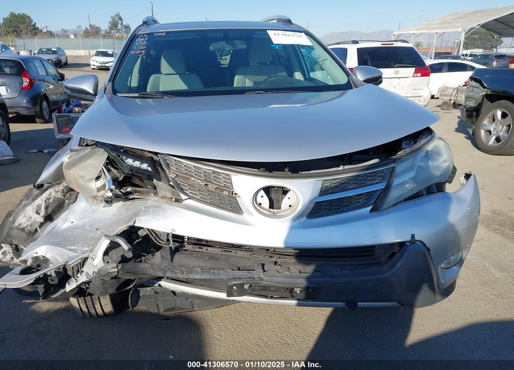 2014 TOYOTA RAV4 VIN: 2T3WFREV1EW099805