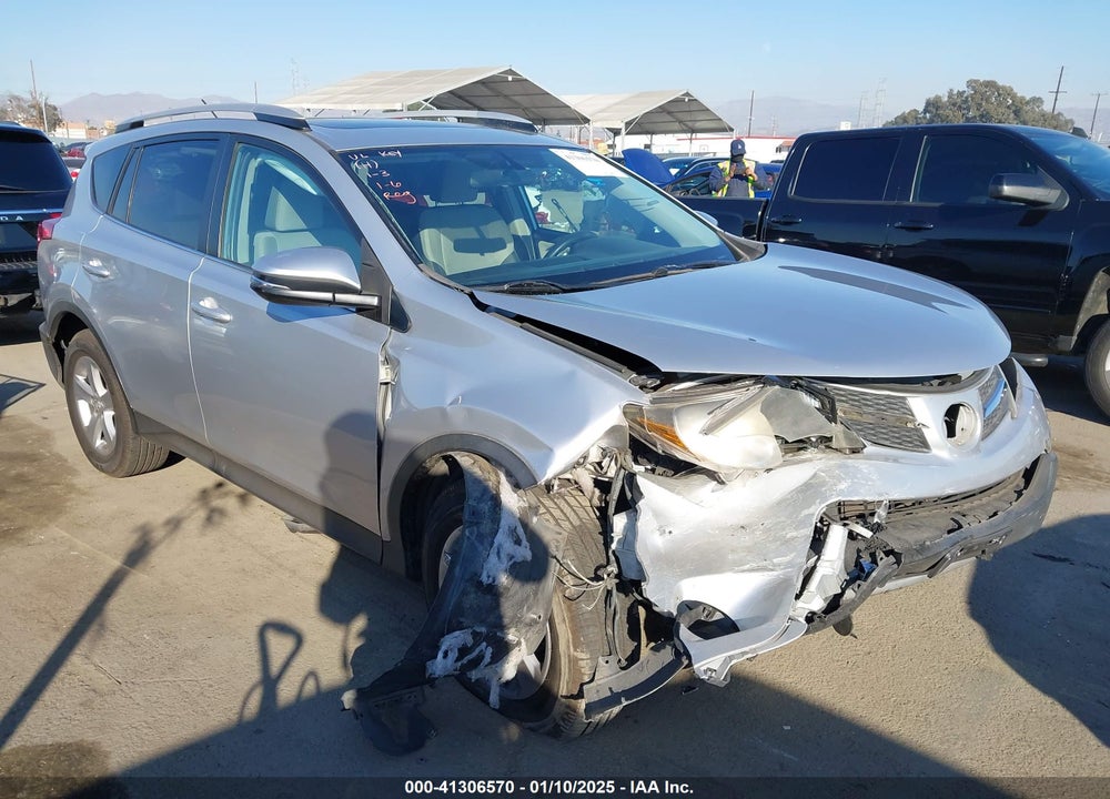 2014 TOYOTA RAV4 VIN: 2T3WFREV1EW099805