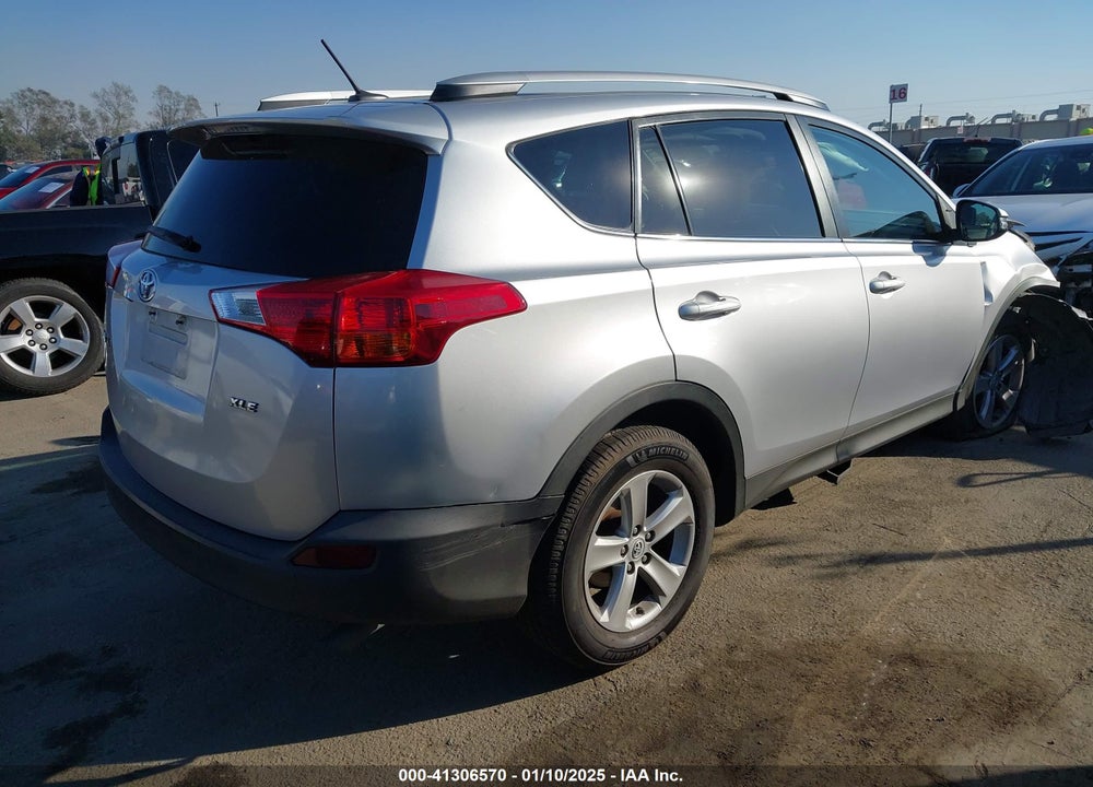 2014 TOYOTA RAV4 VIN: 2T3WFREV1EW099805