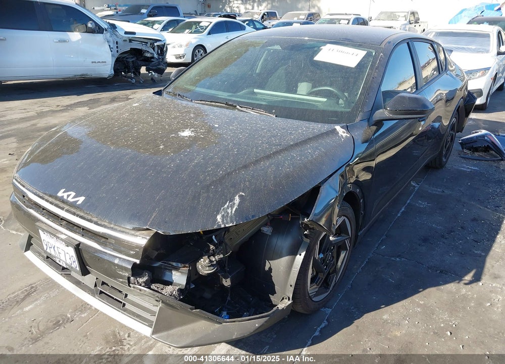 2025 KIA K4 VIN: 3KPFU4DE5SE015504