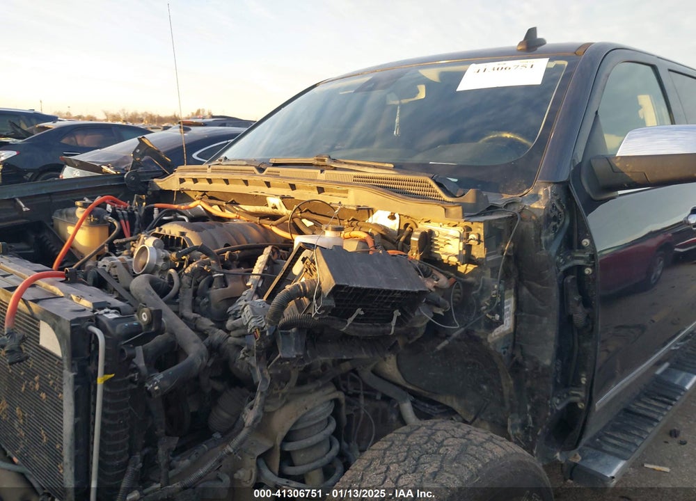 2018 GMC SIERRA 1500 SLT VIN: 3GTU2NEC4JG409904