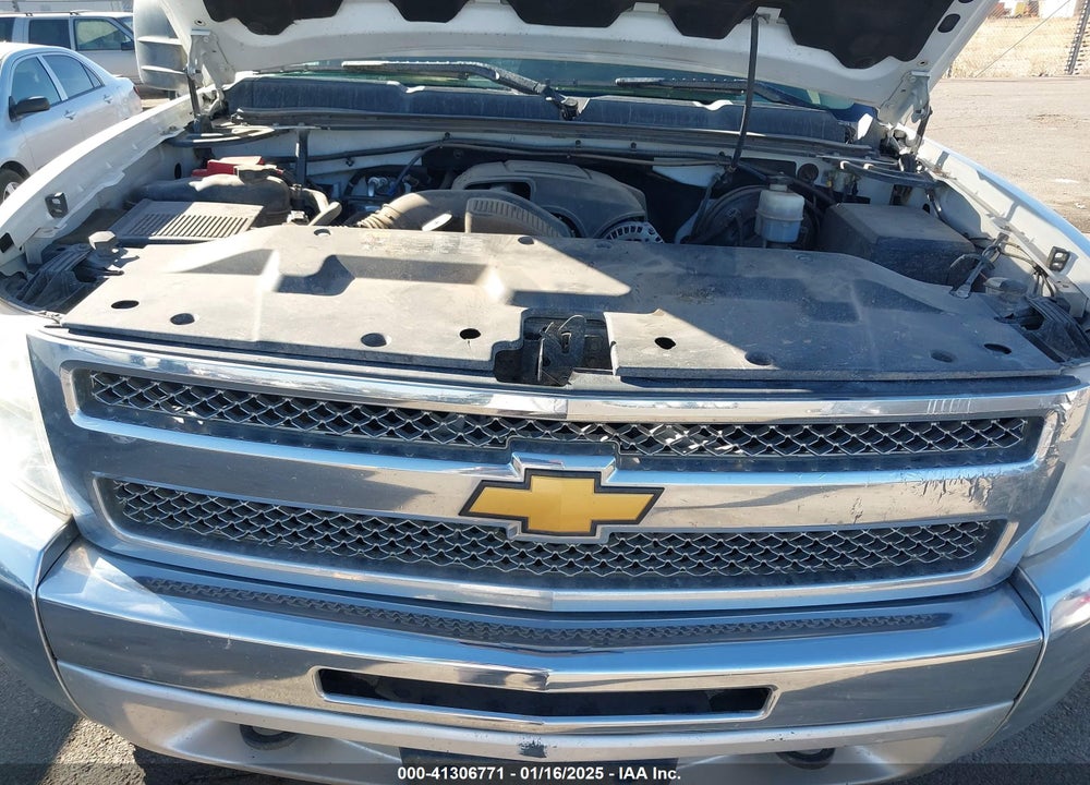 2013 CHEVROLET SILVERADO 1500 LT VIN: 3GCPKSE7XDG328831